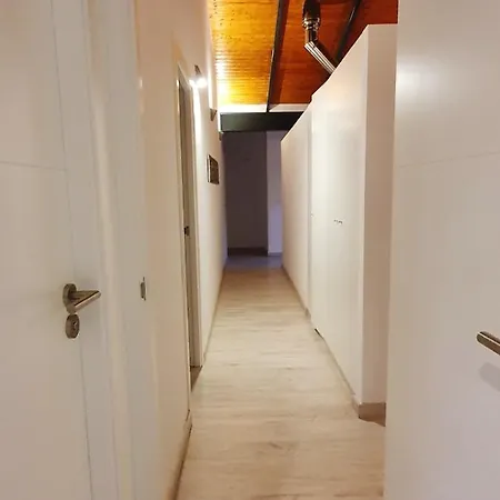 Vakantiehuis Spacious House In With Terrace And Garden Arona (Tenerife)