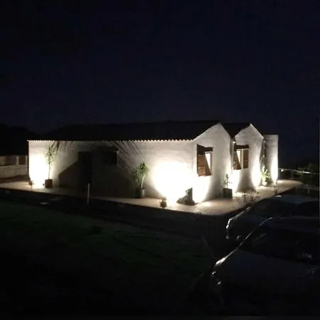 Spacious House In With Terrace And Garden