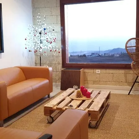 Spacious House In With Terrace And Garden Vakantiehuis Arona (Tenerife)