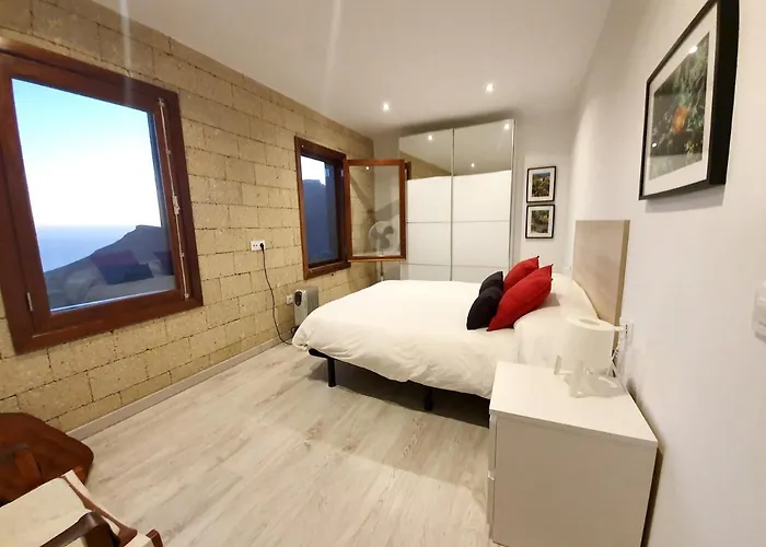 Spacious House In With Terrace And Garden * Arona (Tenerife)