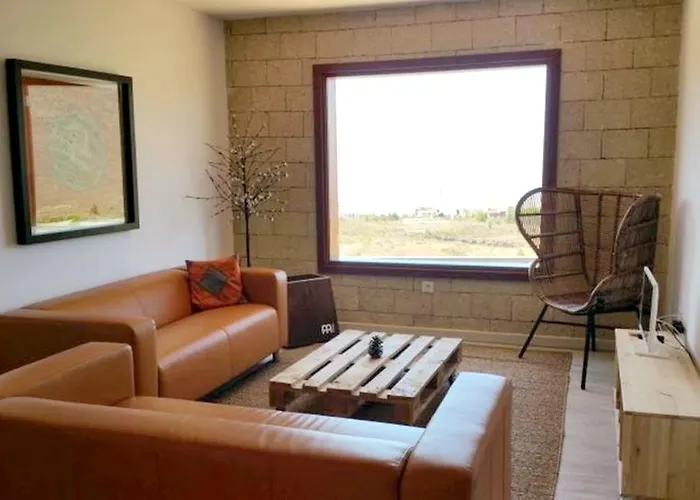 Casa vacanze Spacious House In With Terrace And Garden